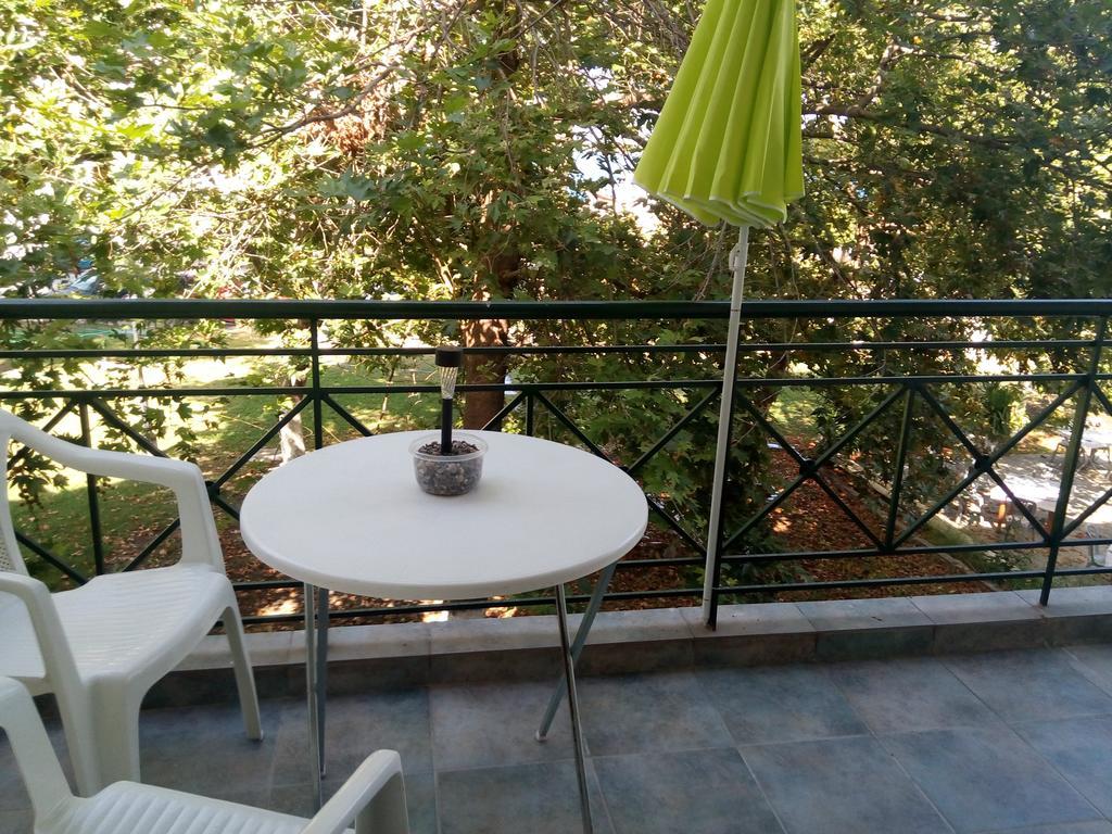 Anastasia - Efthimios Apartments Agios Konstantinos  Exterior photo